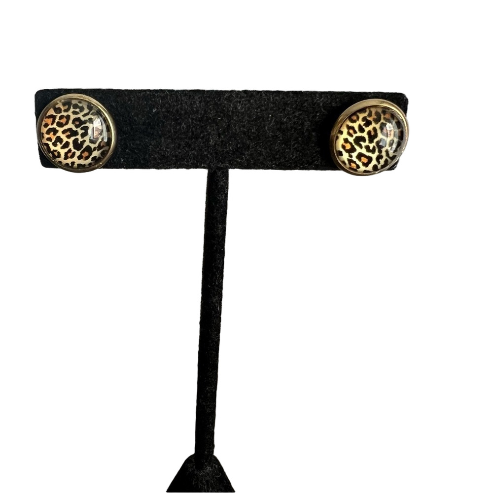 🍭6/$30 Leopard cheetah print dome circle post earrings on gold tone backing